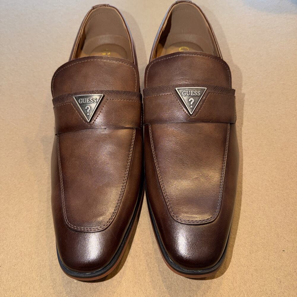 Guess Men's Hemmer Square Toe Slip On Dress Loafers Size 10m